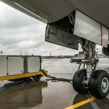 Ground support equipment serviced by the HCC